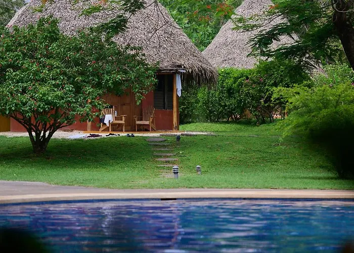 Hotel Playa Negra Hotel 3*