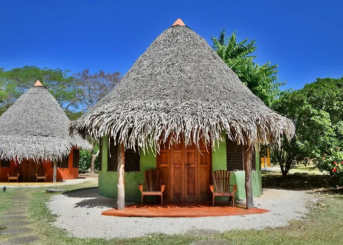 Hotel Playa Negra 3*