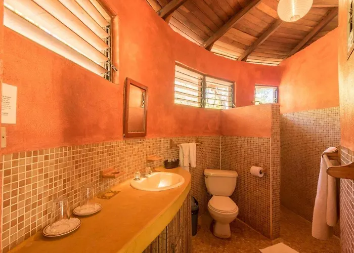 Hotel Playa Negra